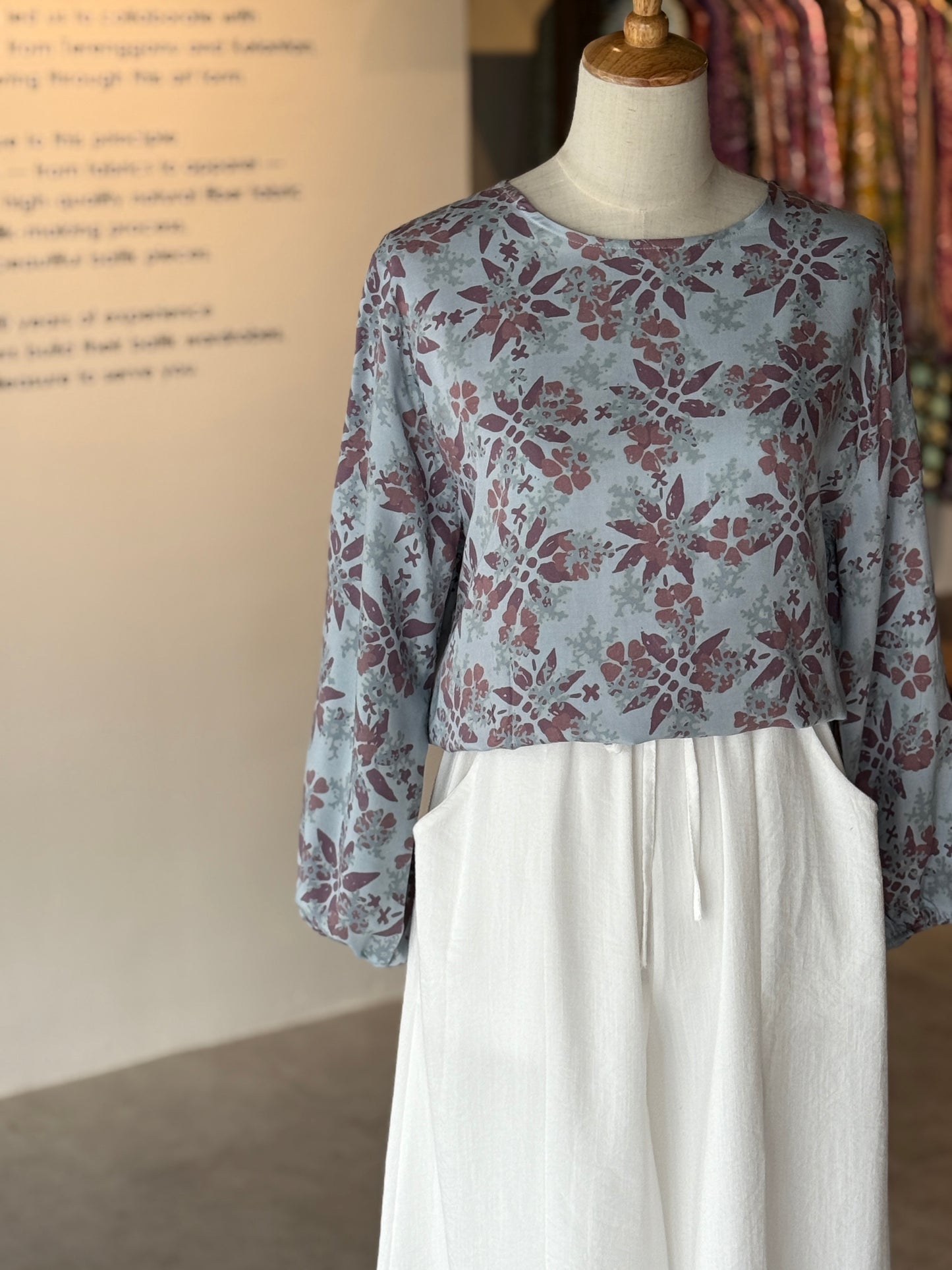 Winda Blouse 11