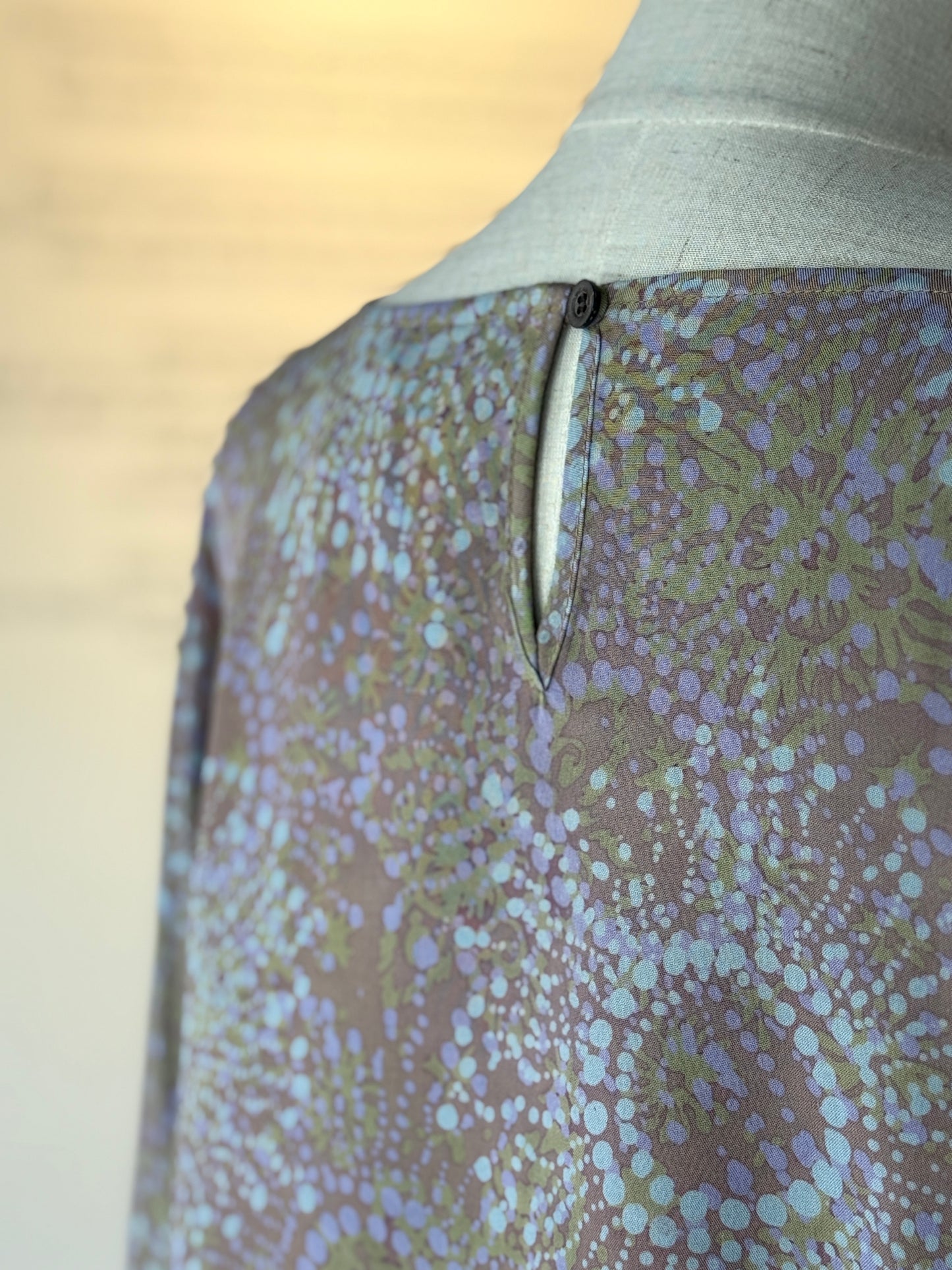 Winda Blouse 18