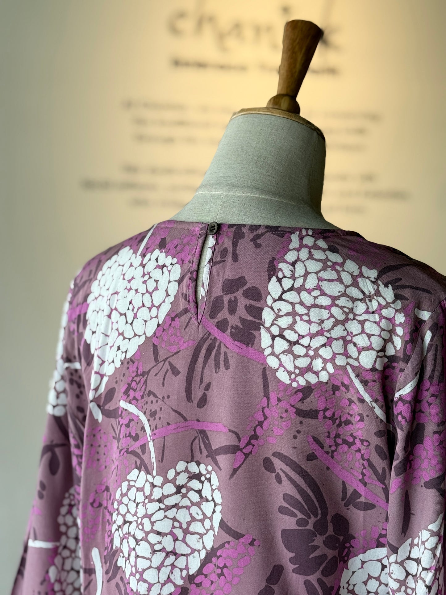 Winda Blouse 08