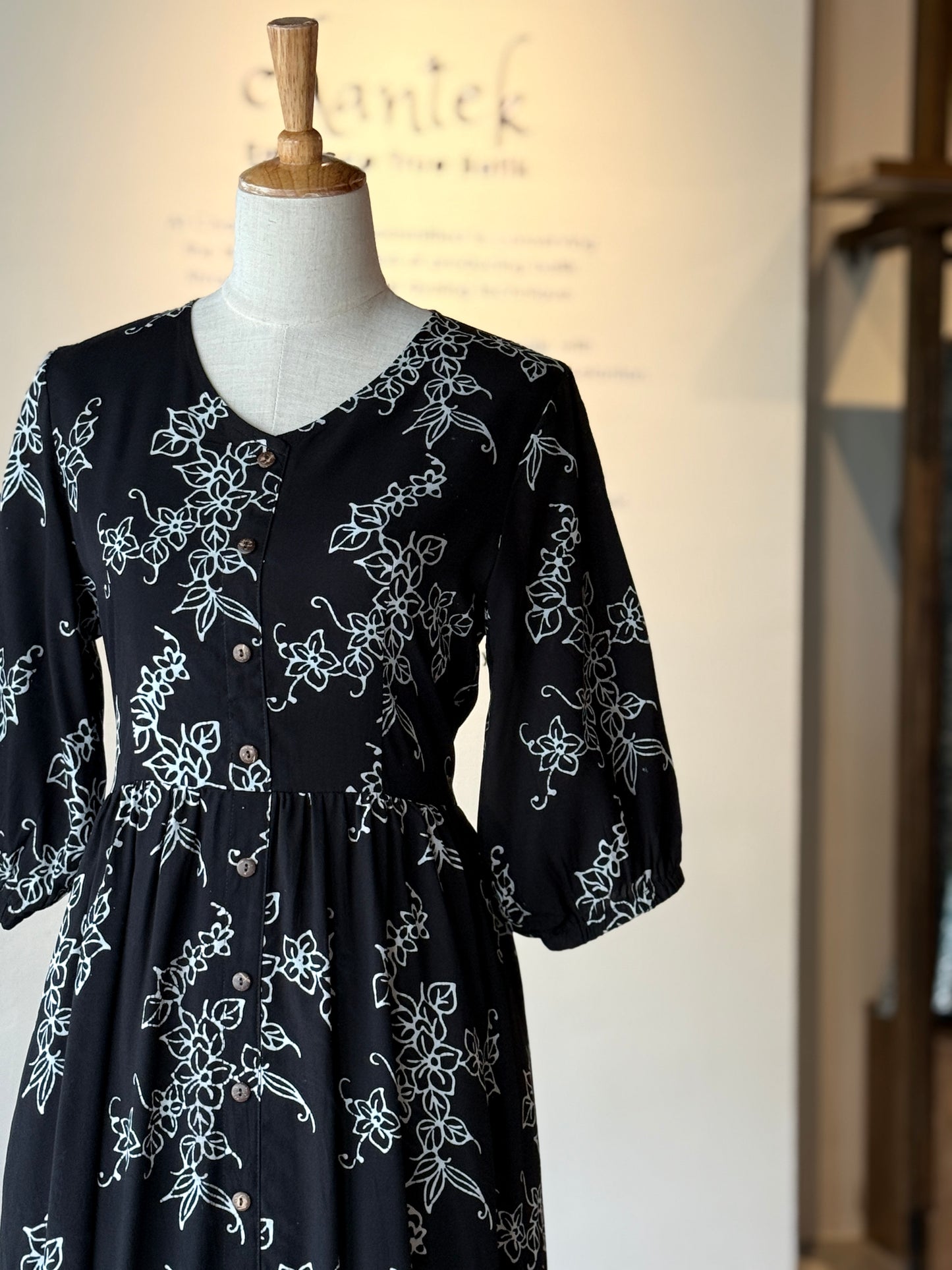 Lily Dress 28