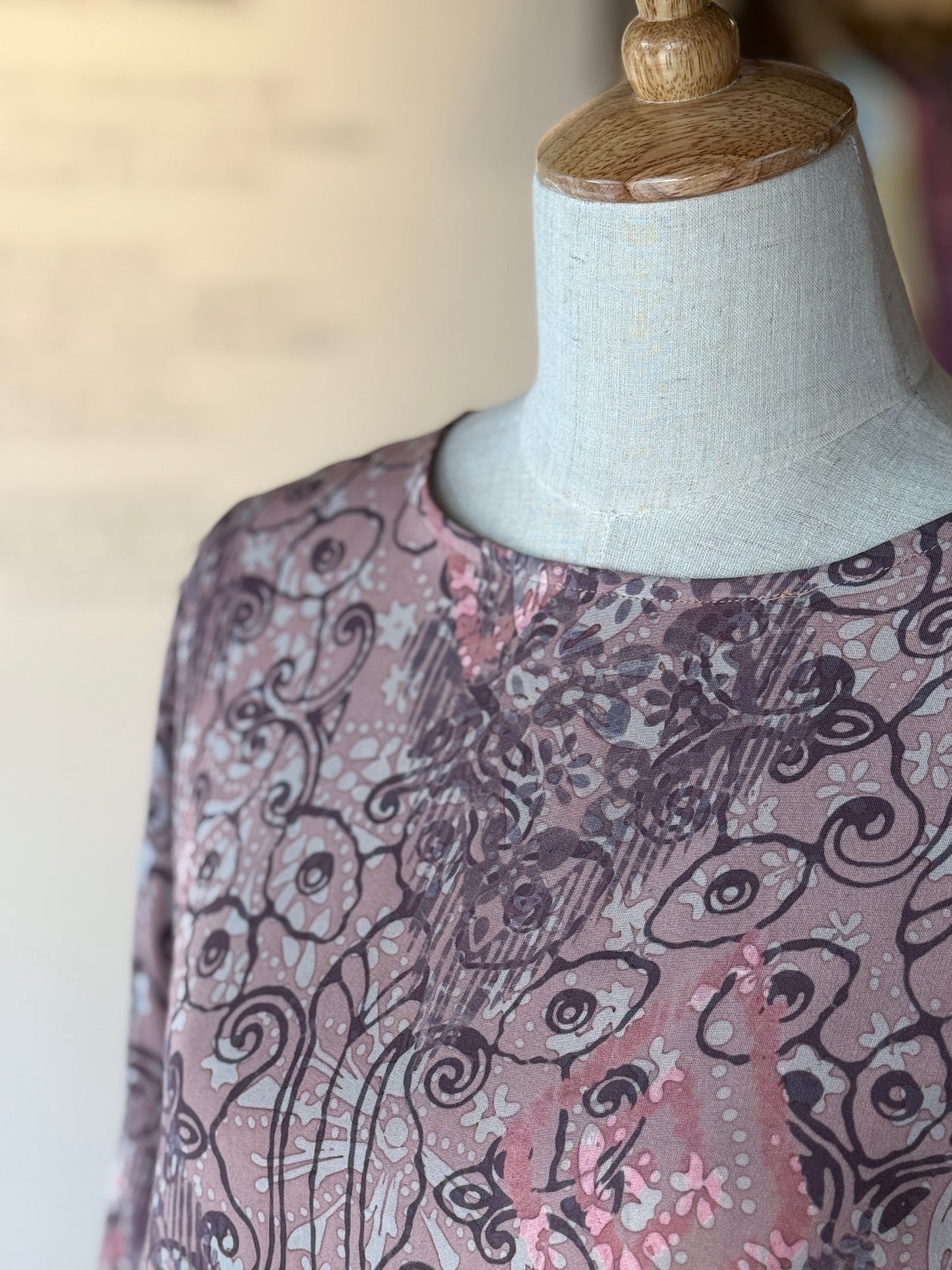 Winda Blouse 16