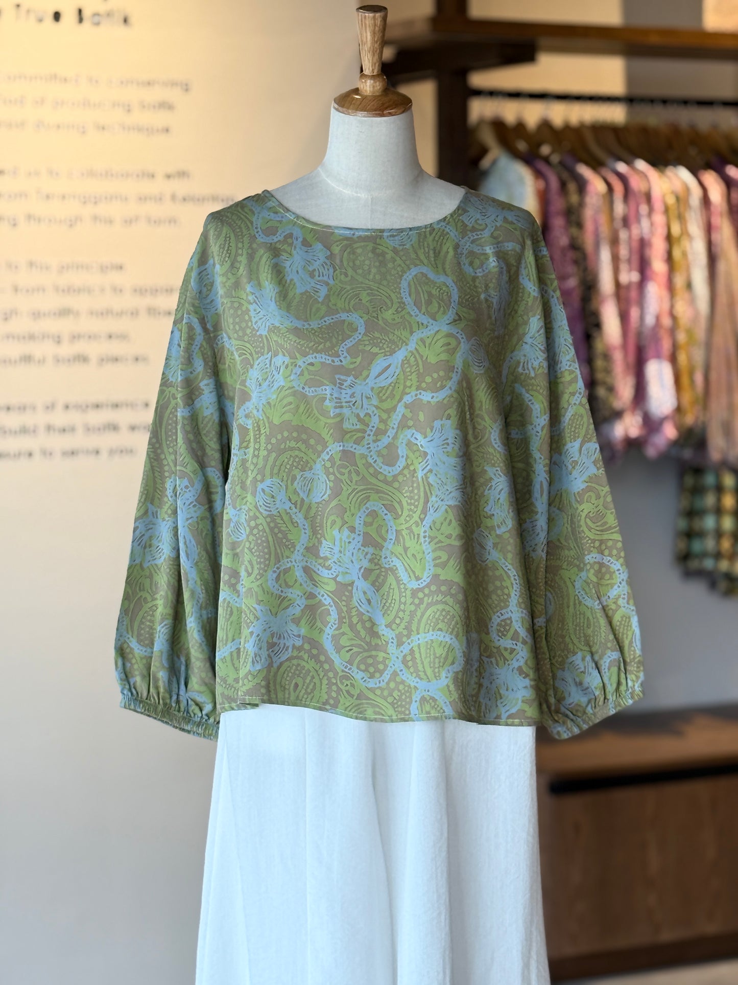Winda Blouse 20