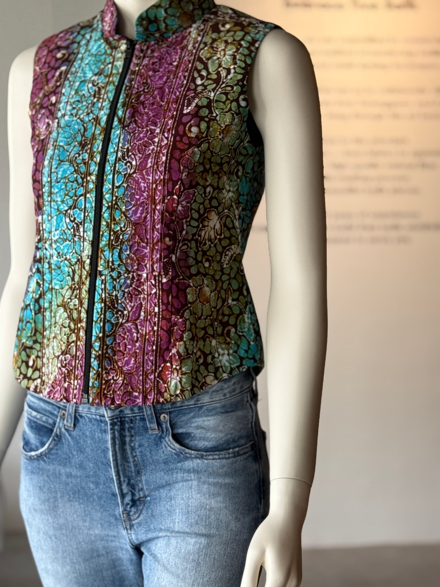 Miki Vest 14