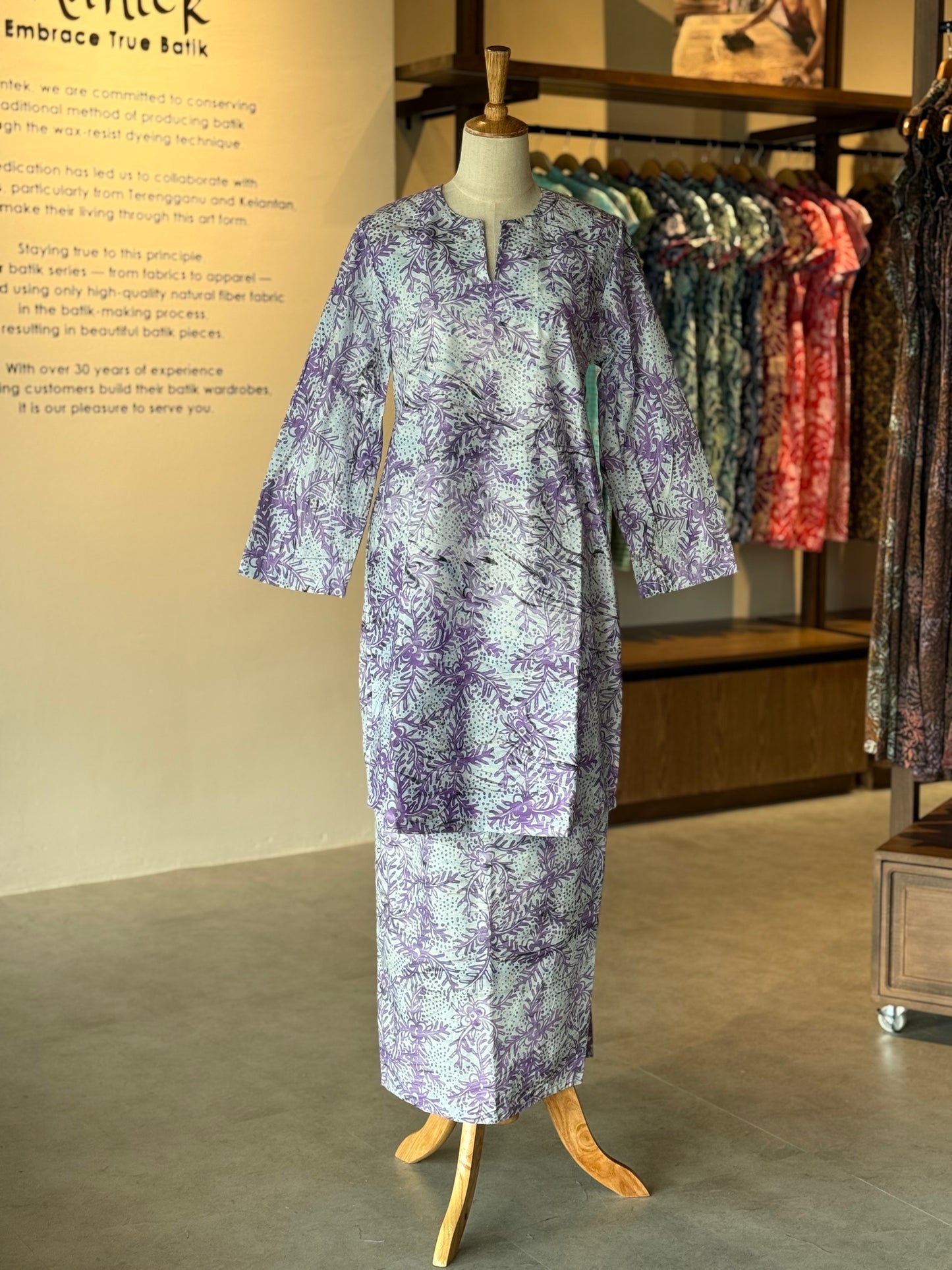 Baju Kurung Suraya 17