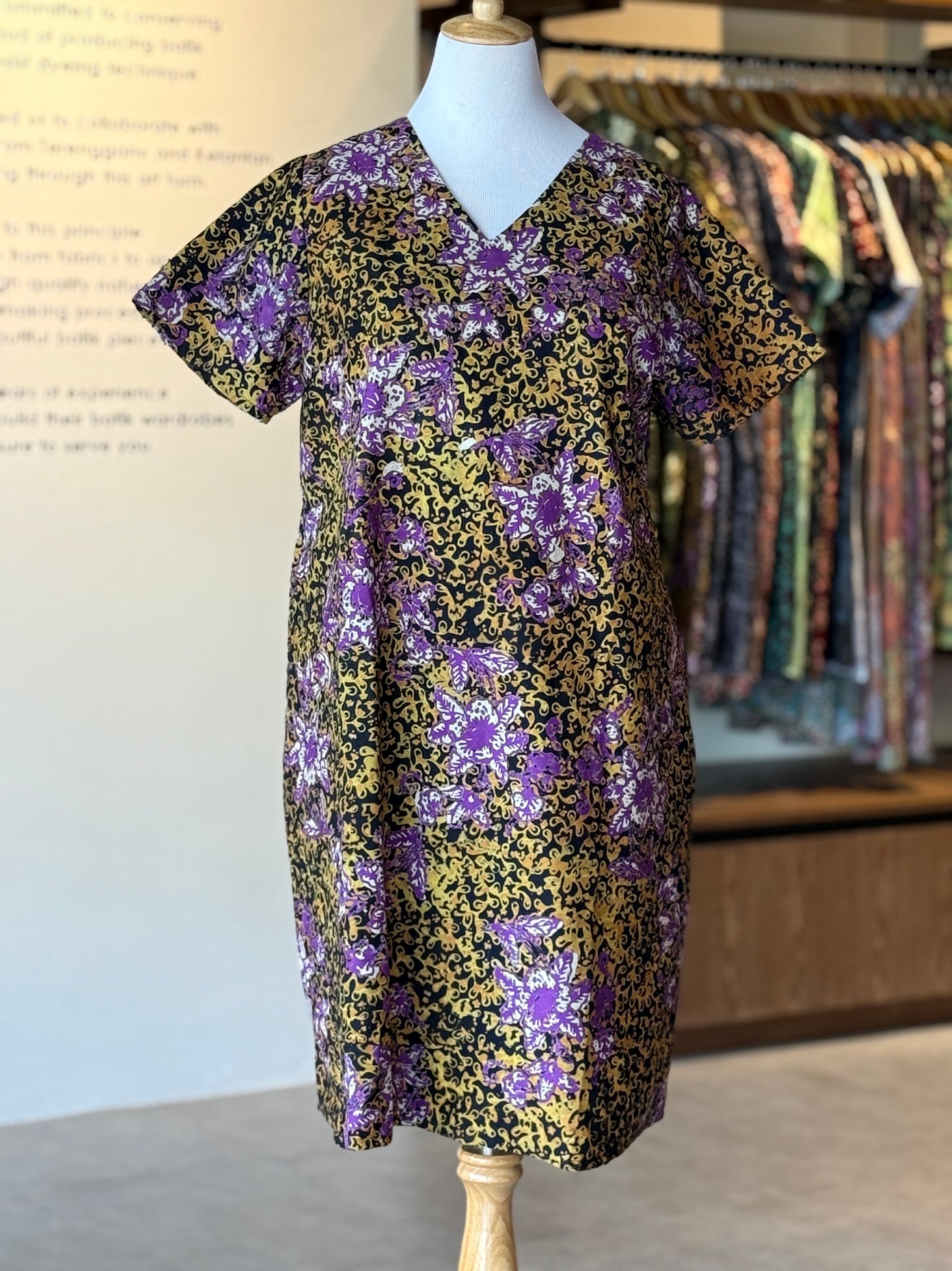 Sally Dress V-Neck Plus Size - 02