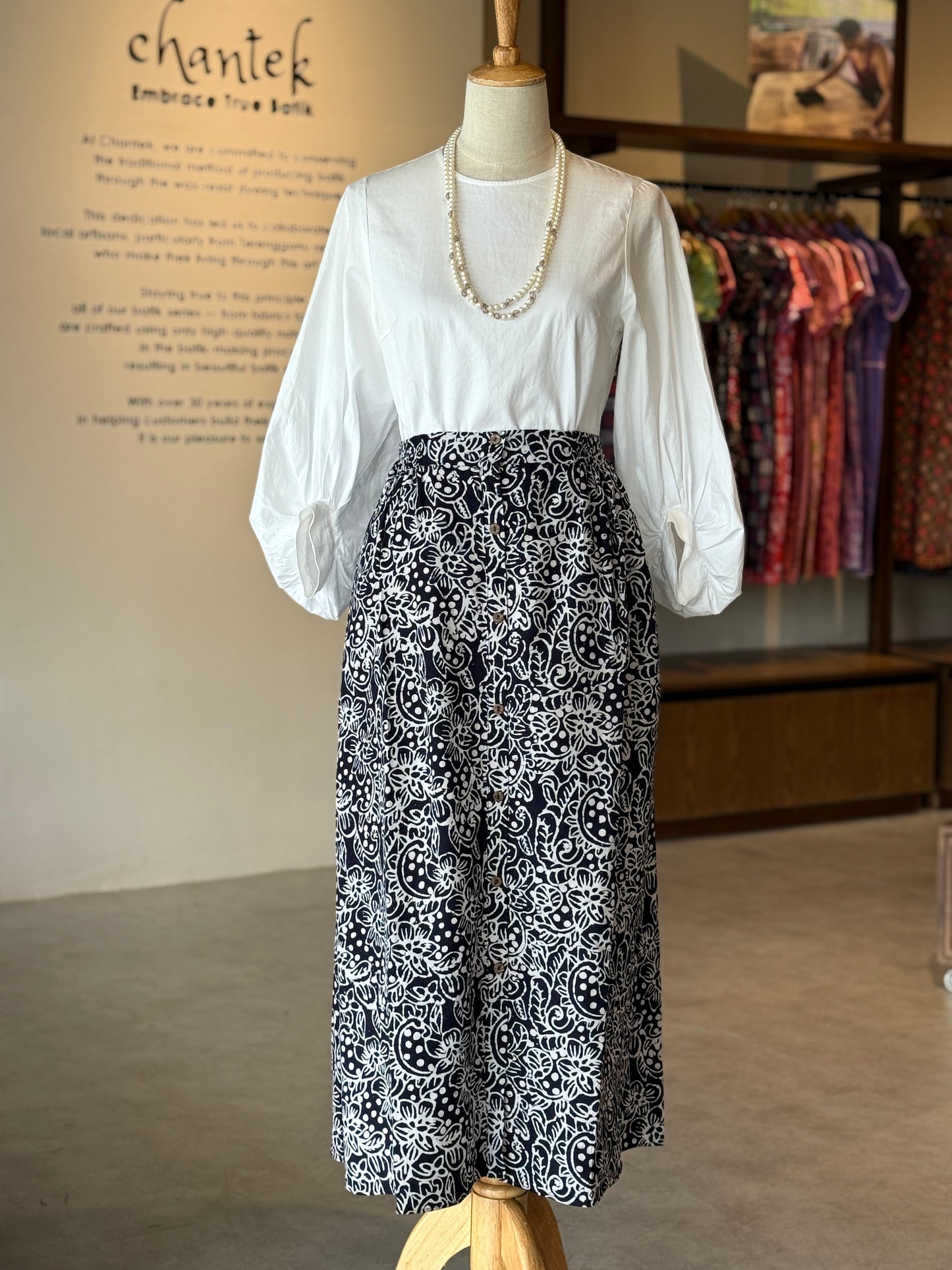 Emi Skirt 07