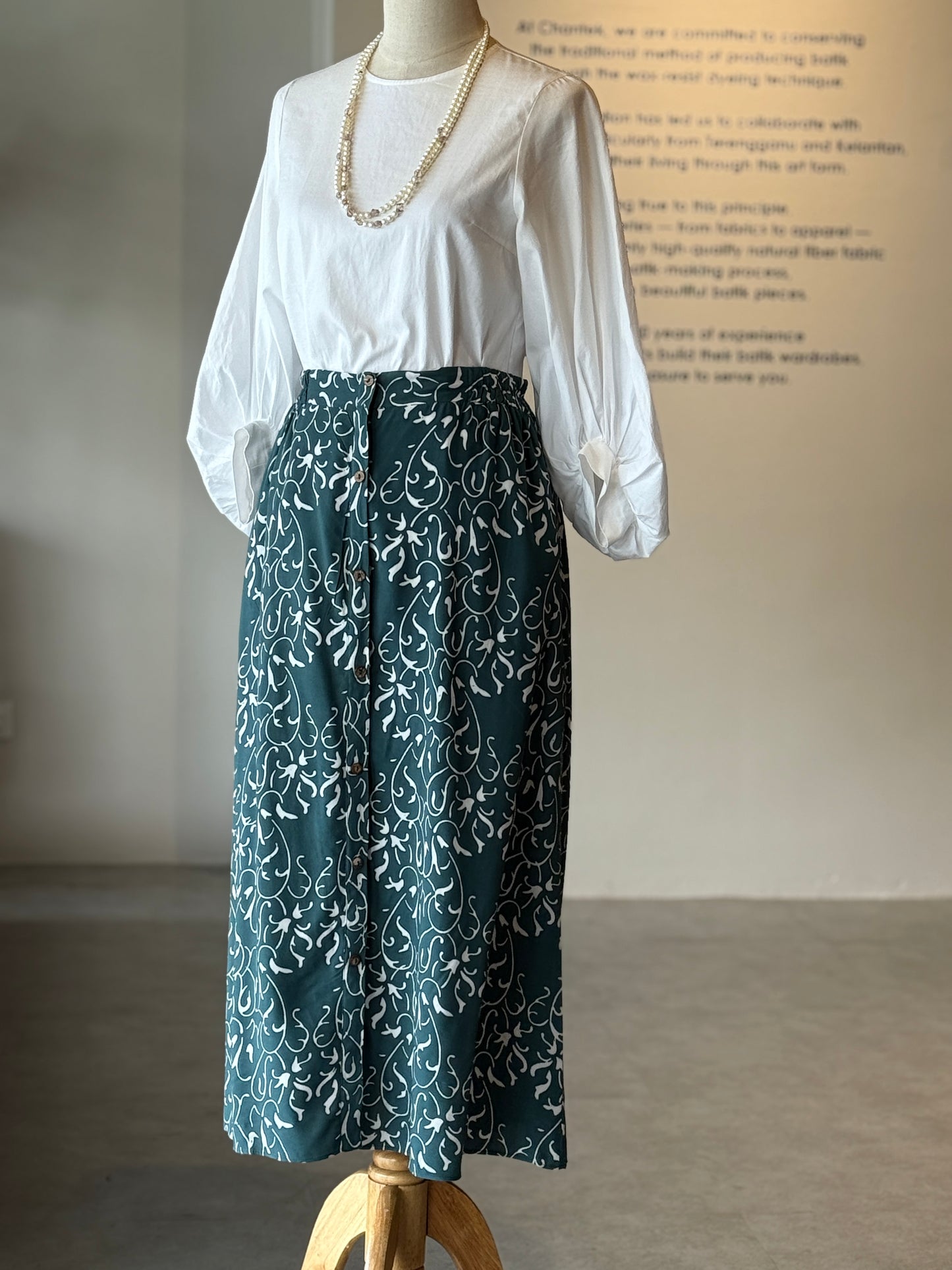 Emi Skirt 18