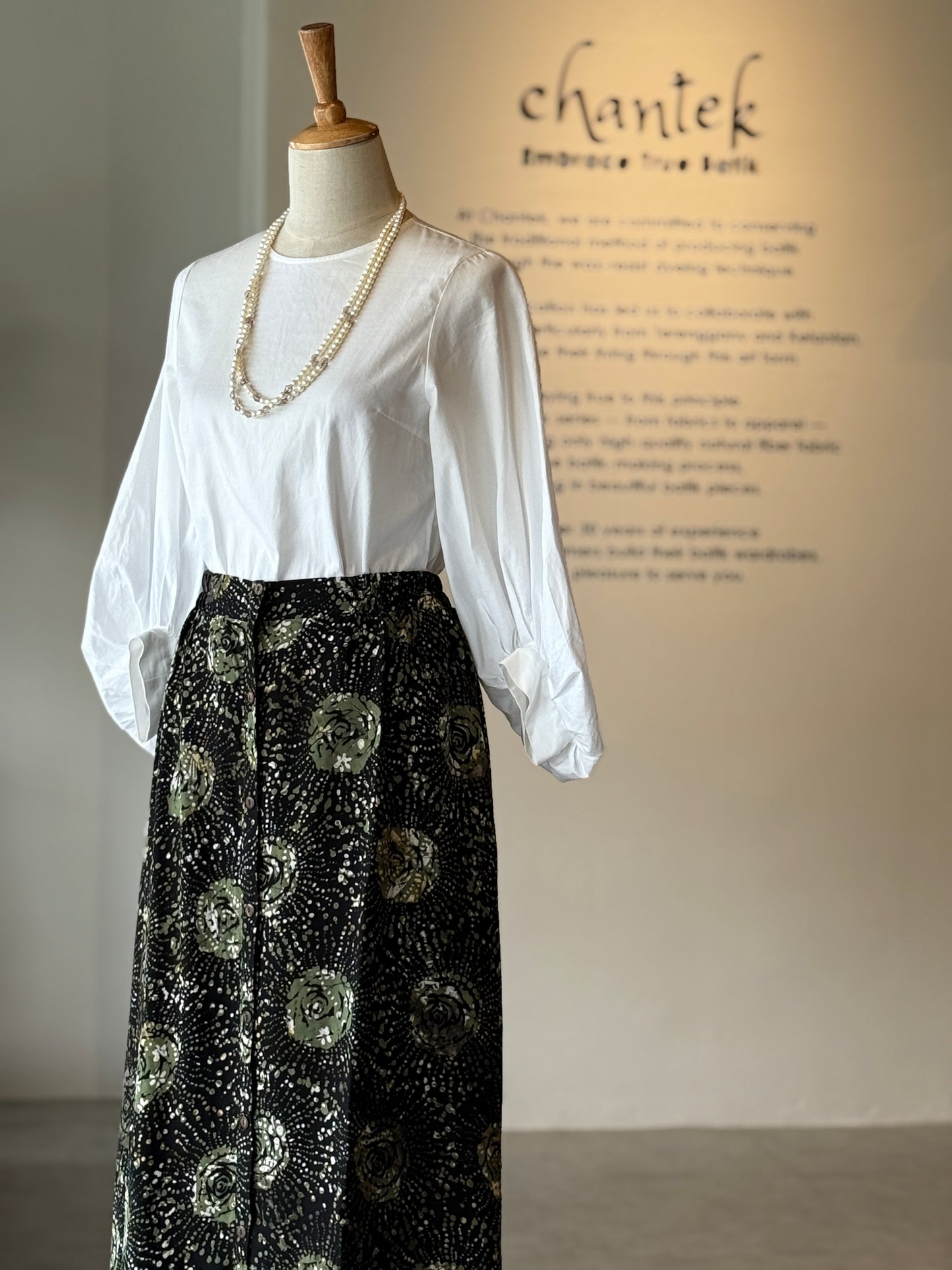 Emi Skirt 03