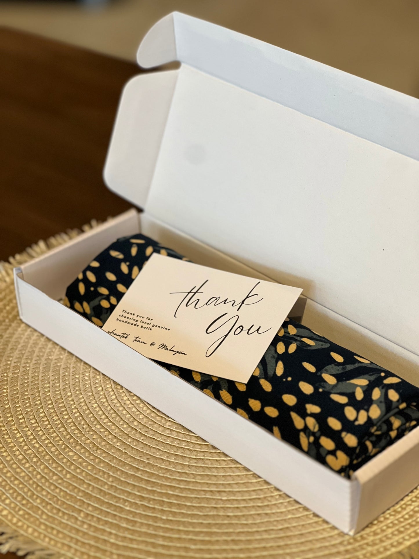 Premium Gift box for Shawl