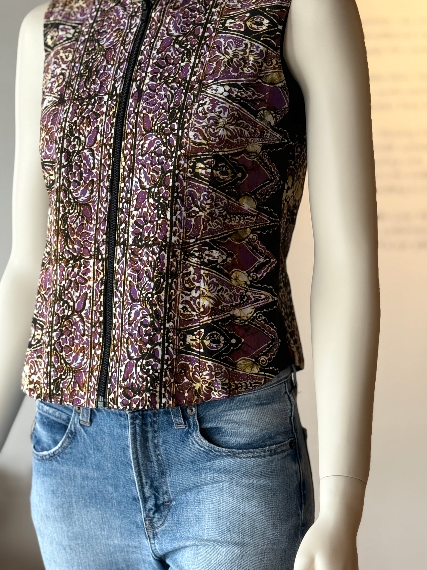 Miki Vest 10