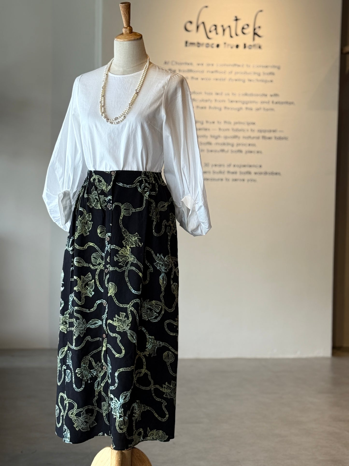 Emi Skirt 05