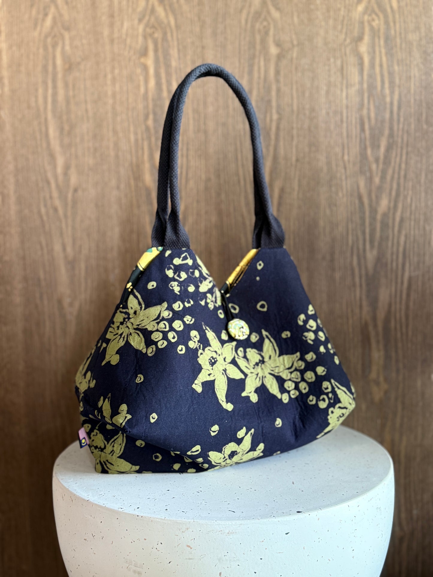 Julia Reversible Batik Handbag - 10
