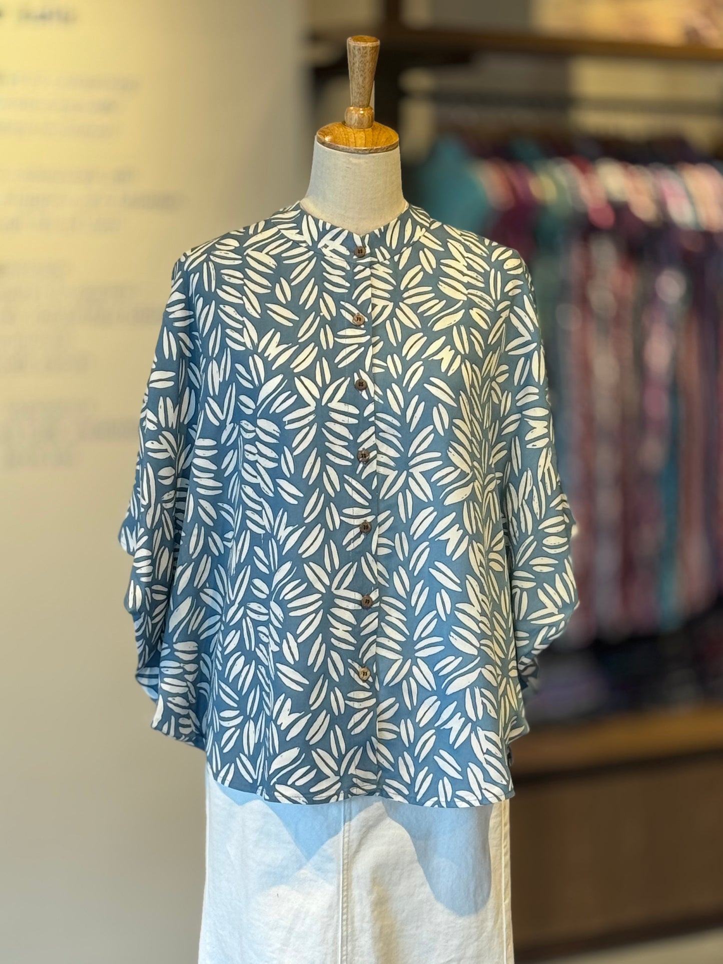 Cardigan Shirt - 66