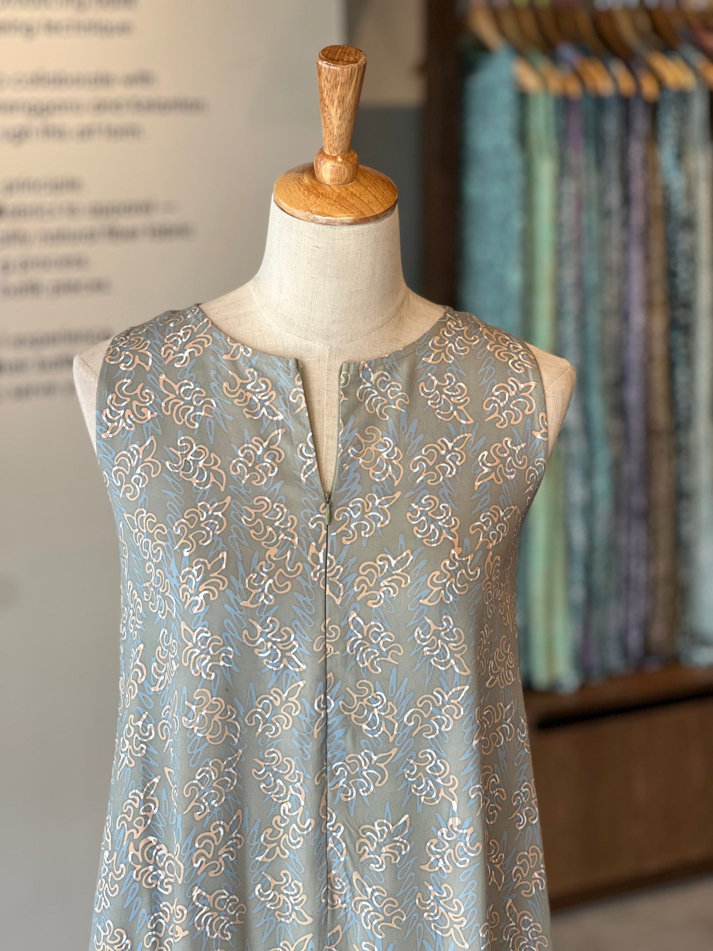 Lyna Maxi Dress Exclusive 37