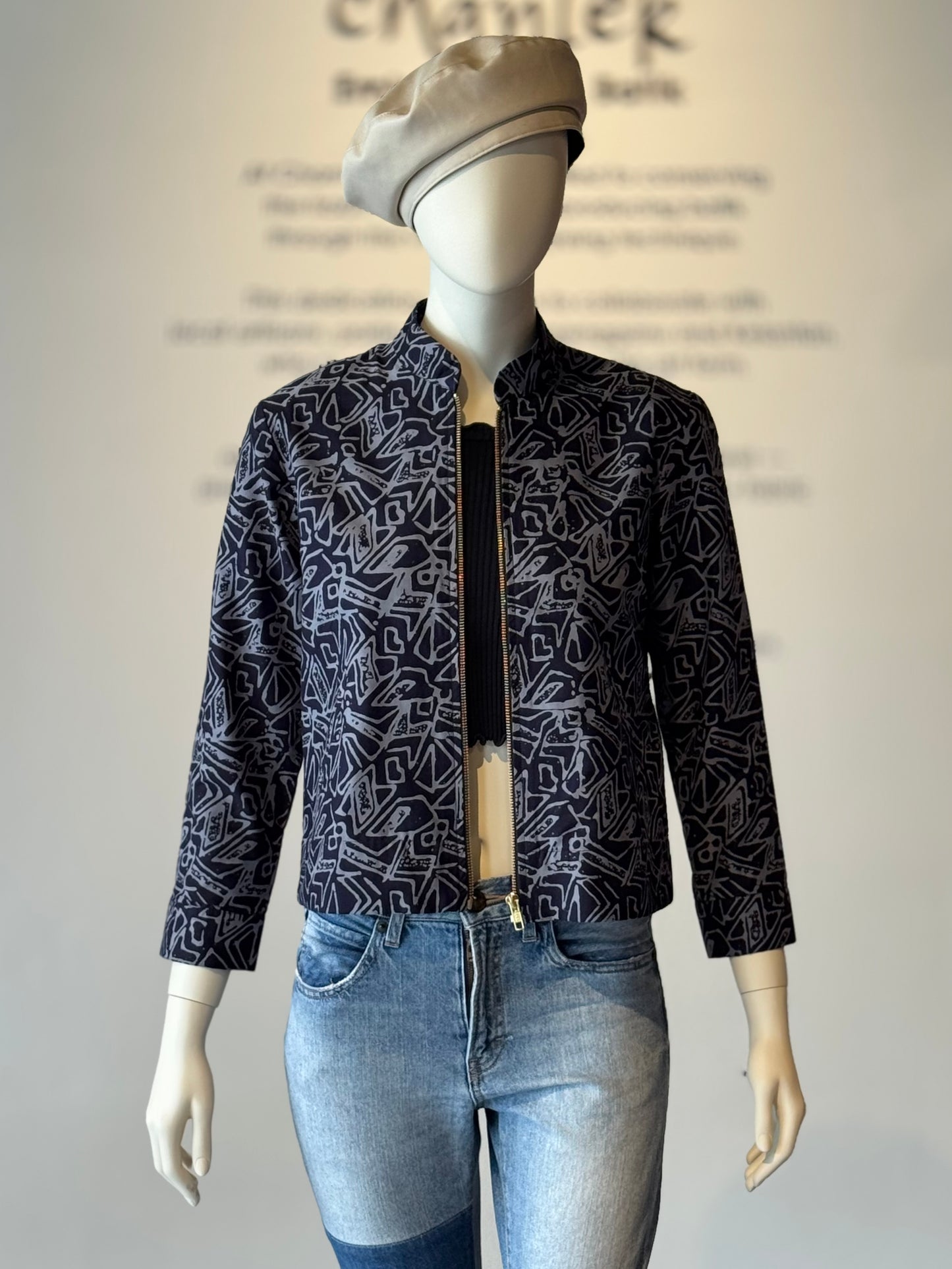 The "R" Jacket - 04