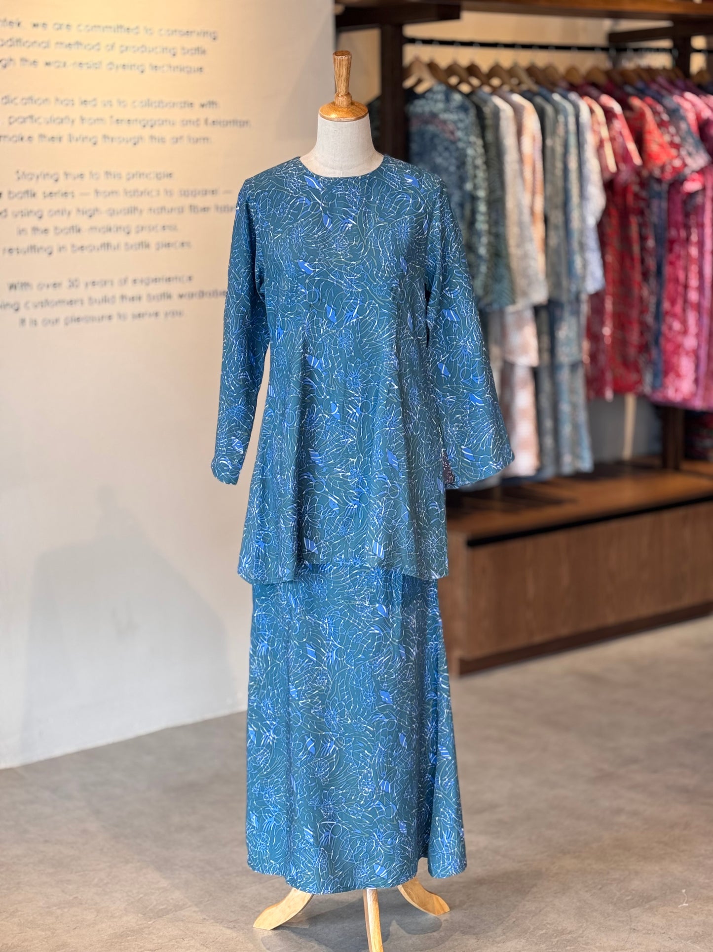 Baju Kurung Jamilah (Dua Lapis) - 03