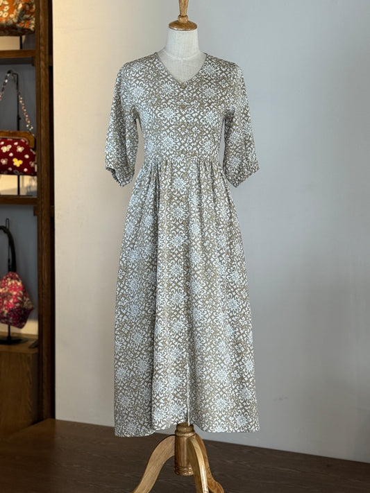 Lily Dress 09
