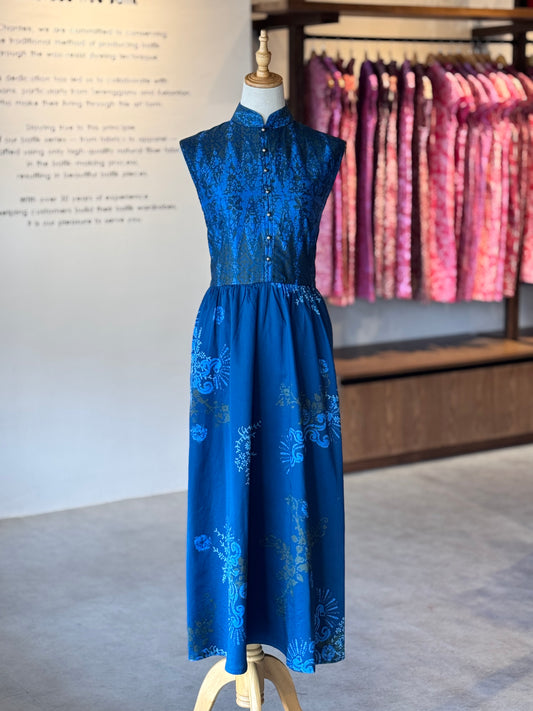 Queenie Dress Exclusive 04