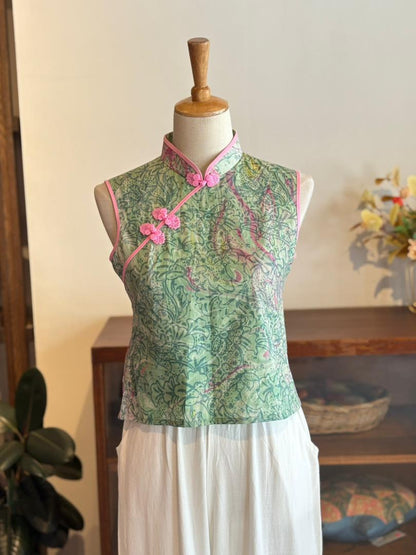 Sleeveless Qipao Top 11