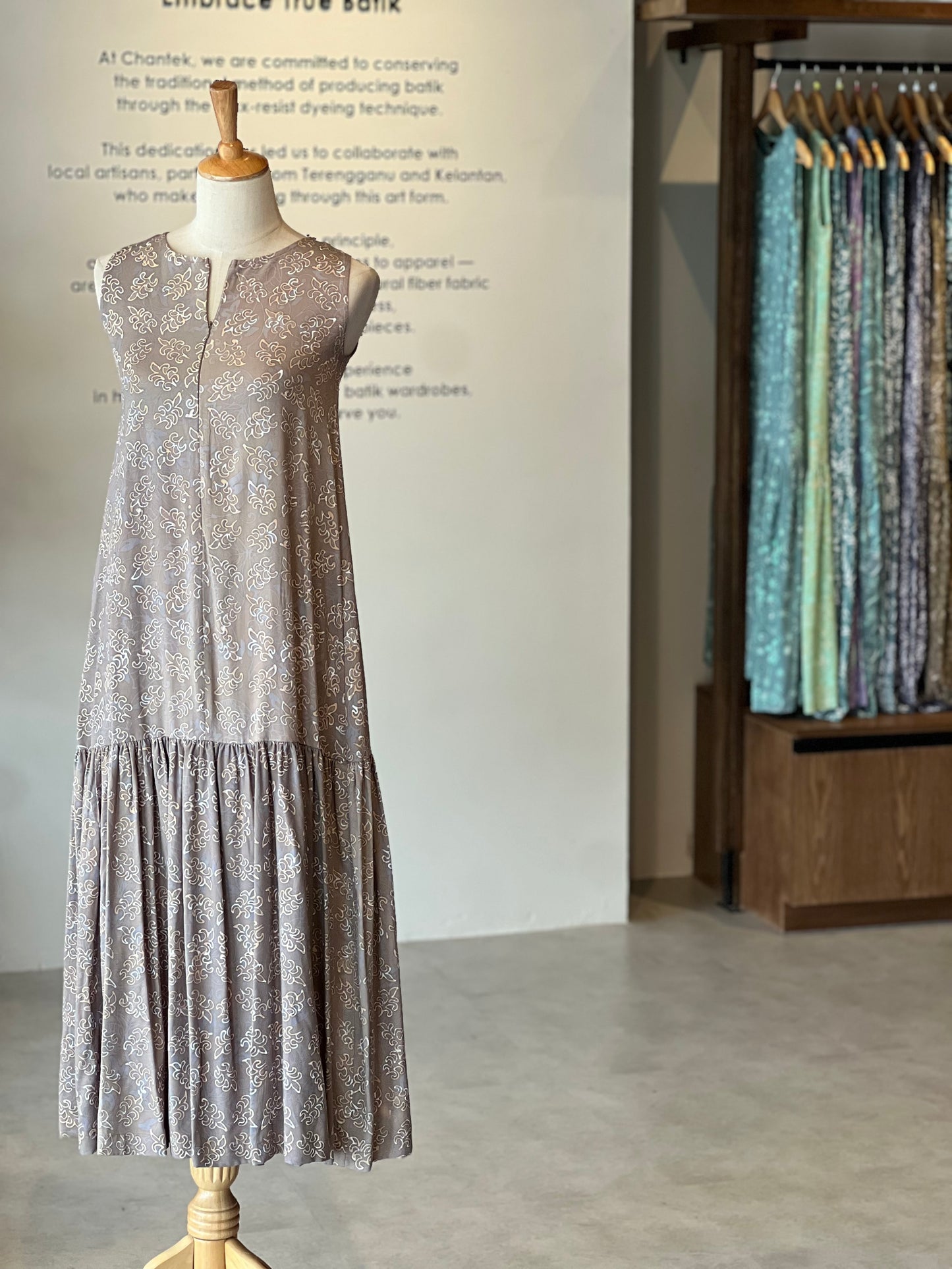 Lyna Maxi Dress Exclusive 36