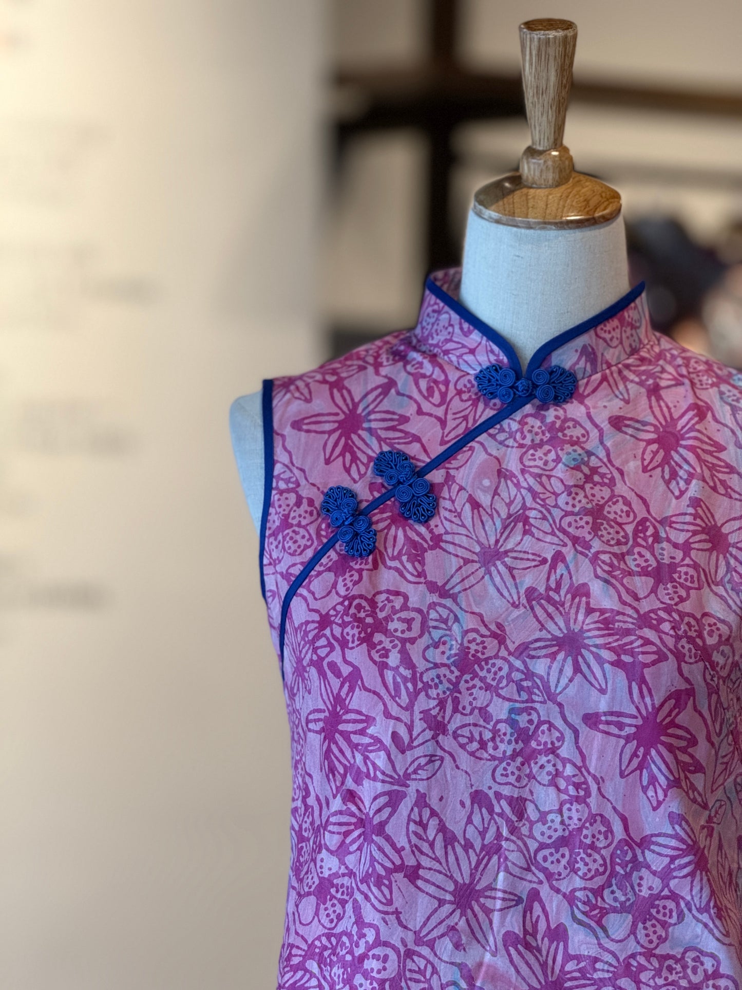 Sleeveless Qipao Top 06