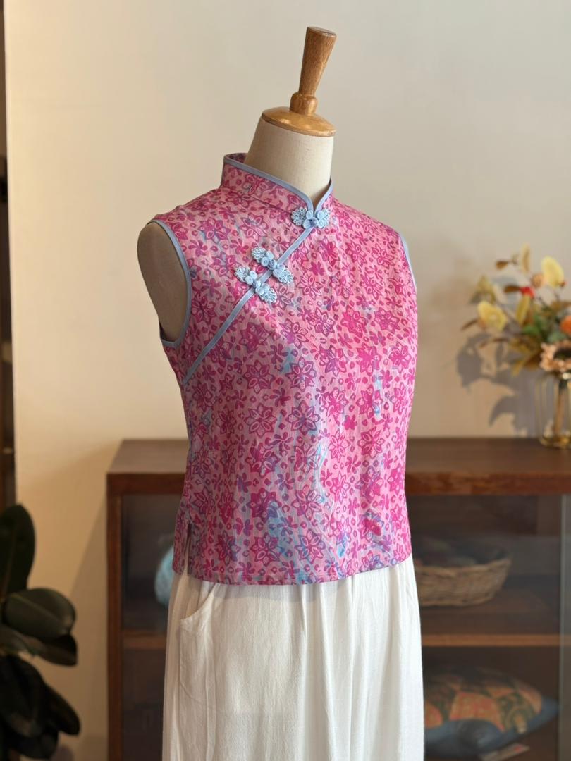 Sleeveless Qipao Top 12