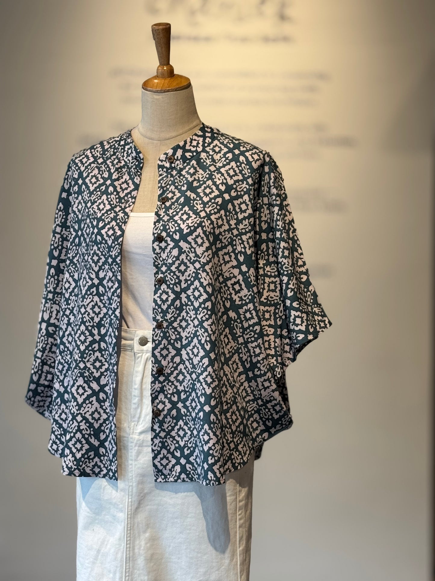 Cardigan Shirt - 77