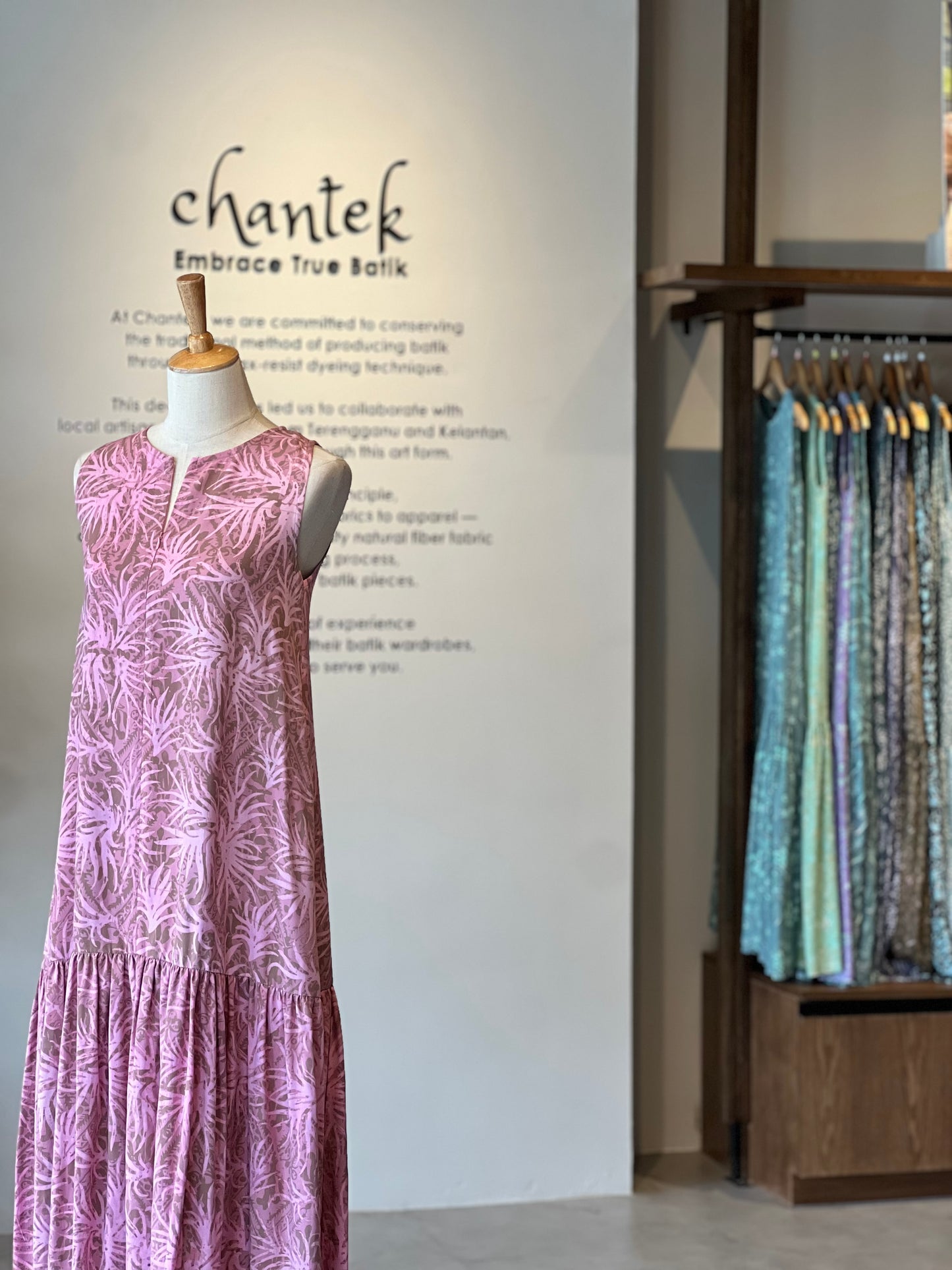 Lyna Maxi Dress Exclusive 44