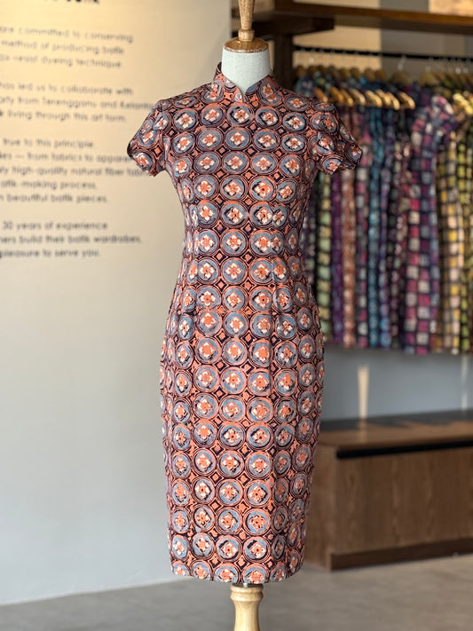 Luna Qipao Dress (with sleeve) 02