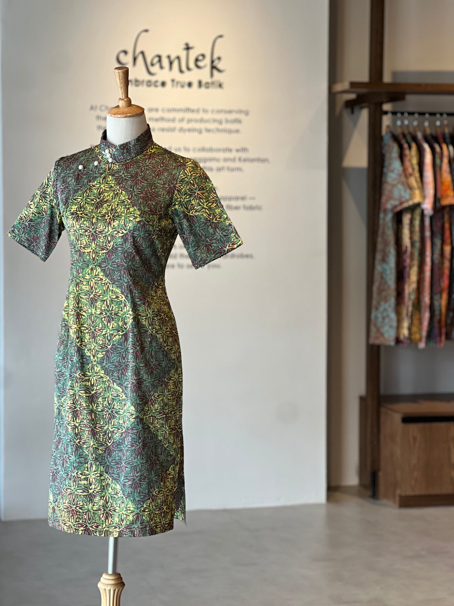 Qipao Sue Ann with Sleeves 10