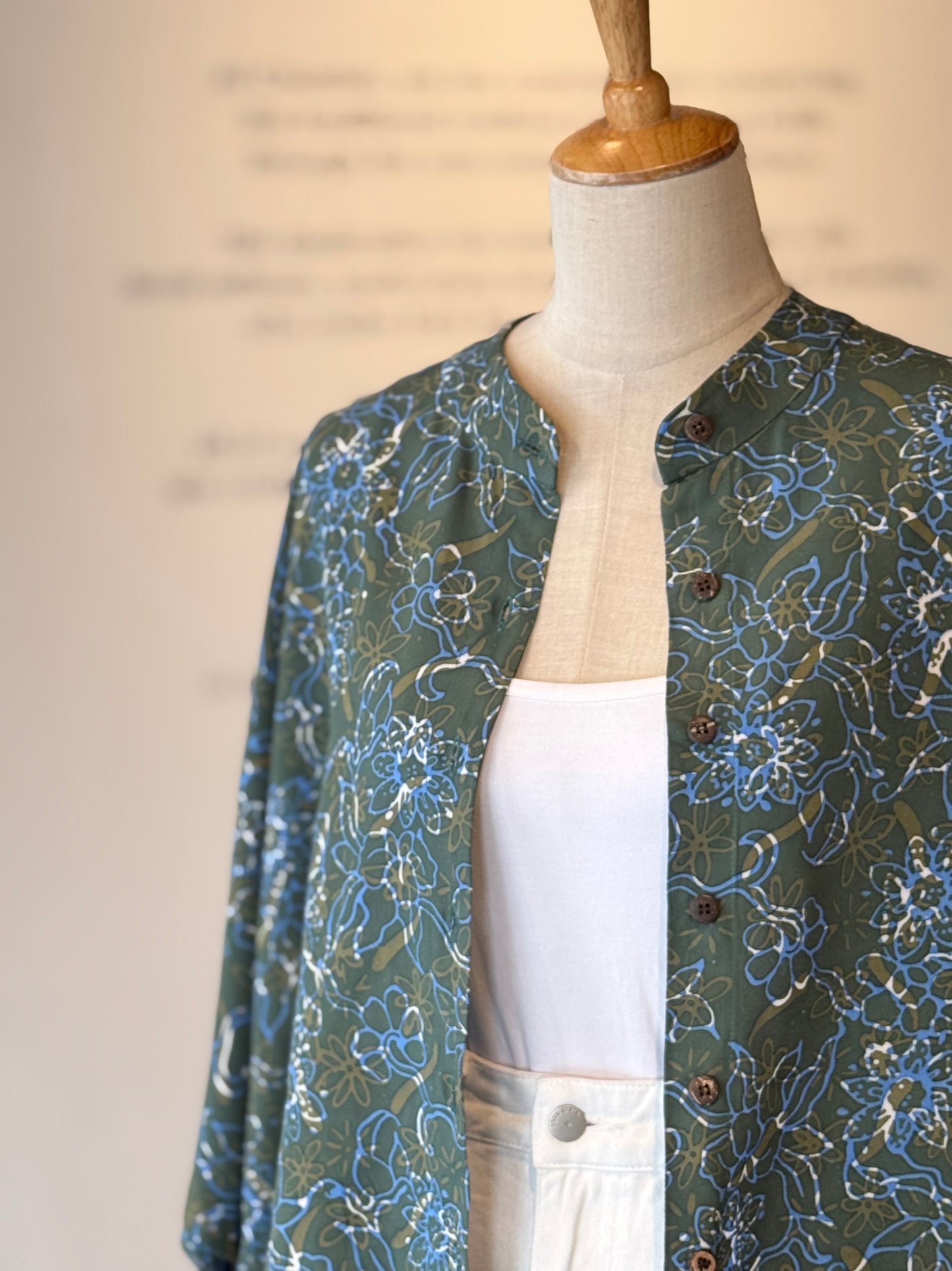 Cardigan Shirt - 50