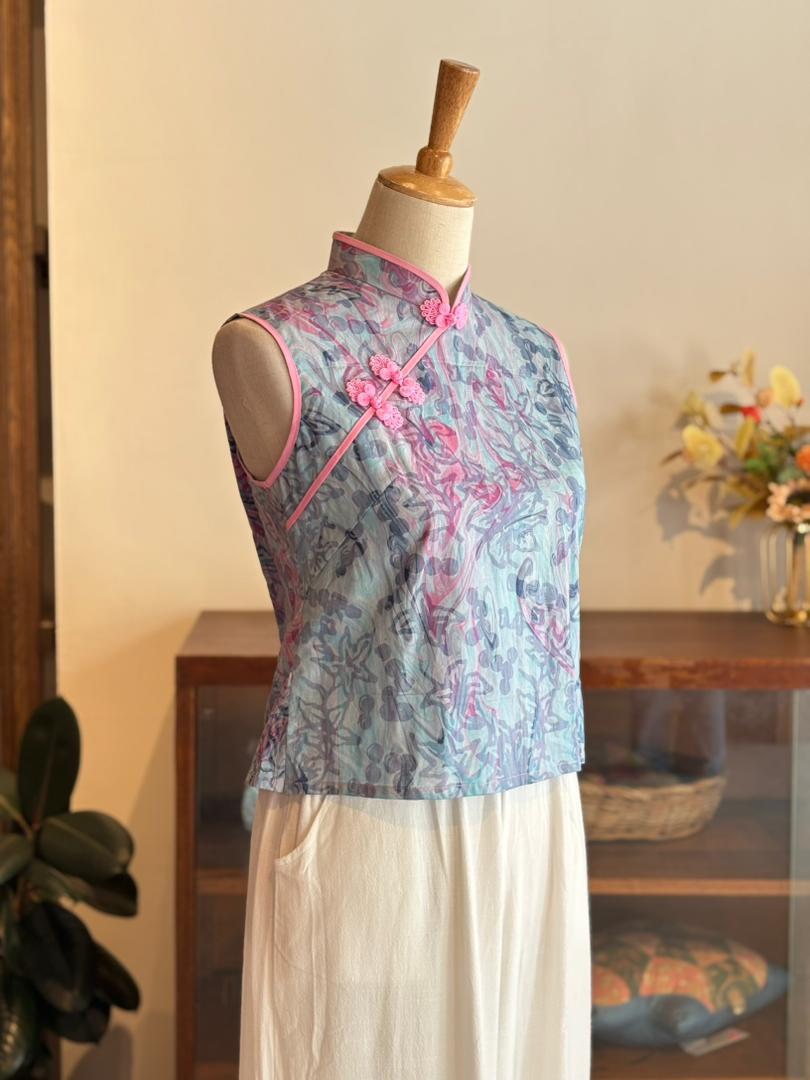 Sleeveless Qipao Top 13