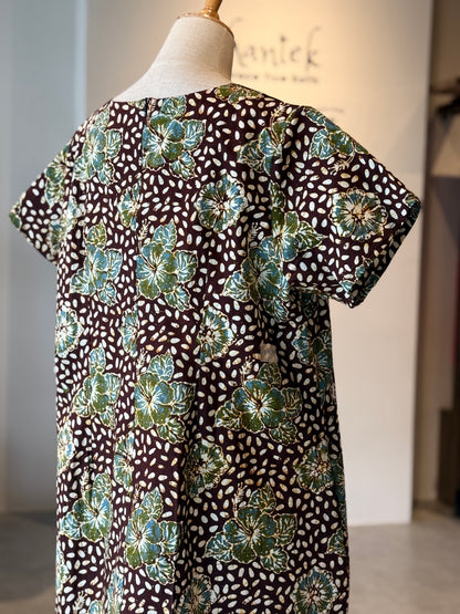 Sally Dress V-Neck Plus Size - 20