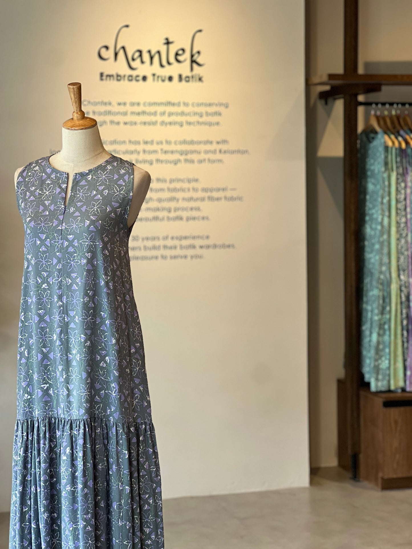 Lyna Maxi Dress Exclusive 53