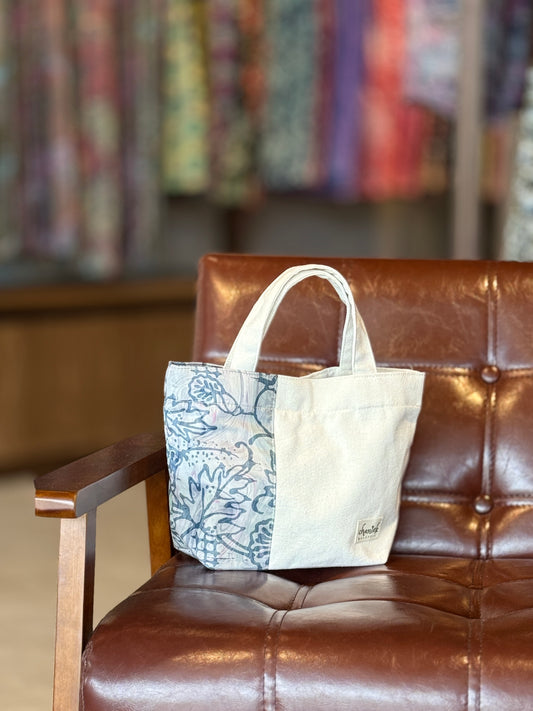 Mini Tote Bag 11