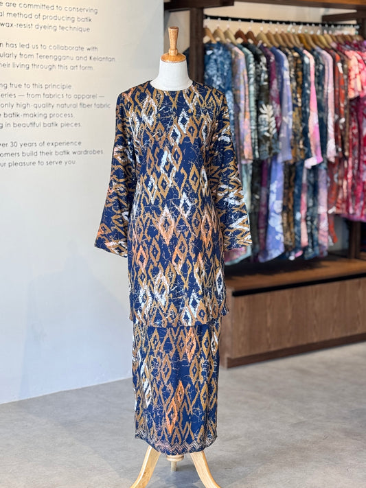 Baju Kurung Suraya - 16
