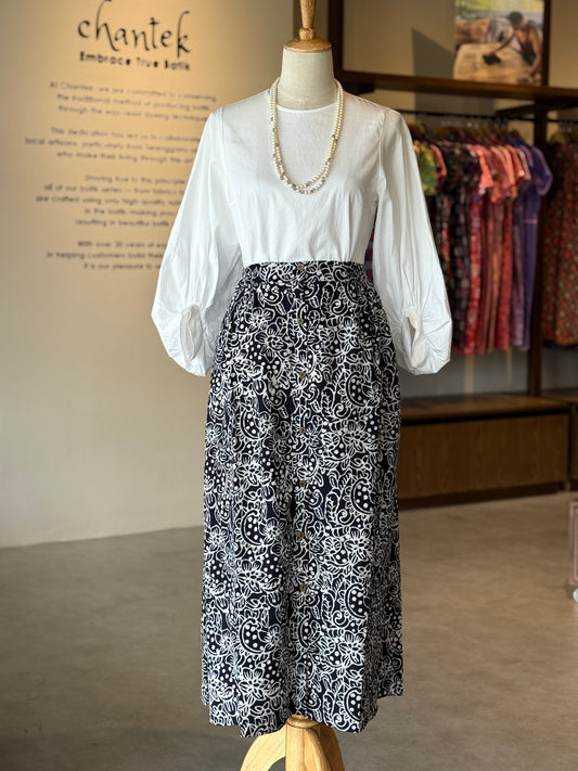 Emi Skirt 07