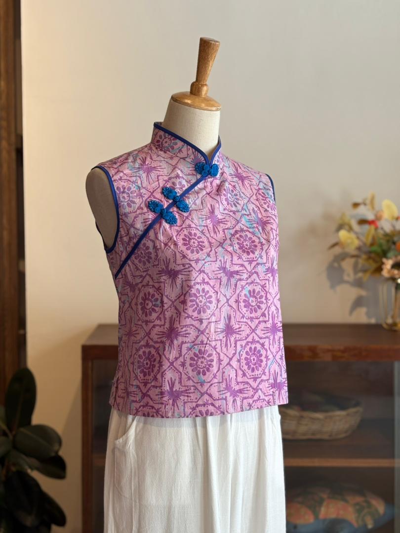 Sleeveless Qipao Top 14