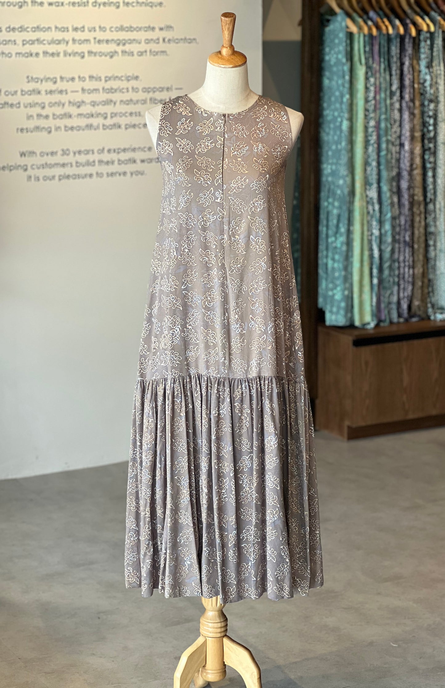 Lyna Maxi Dress Exclusive 36