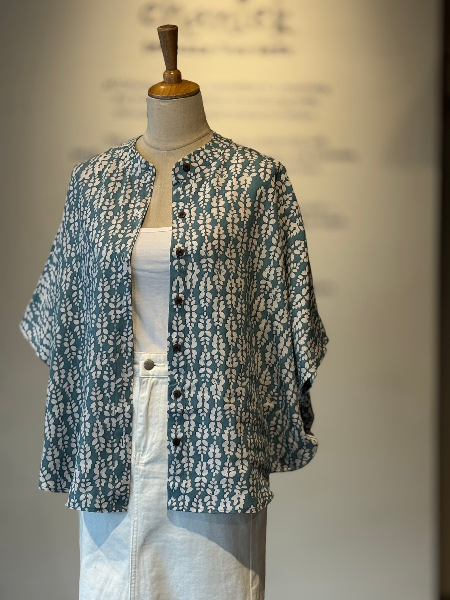 Cardigan Shirt - 80