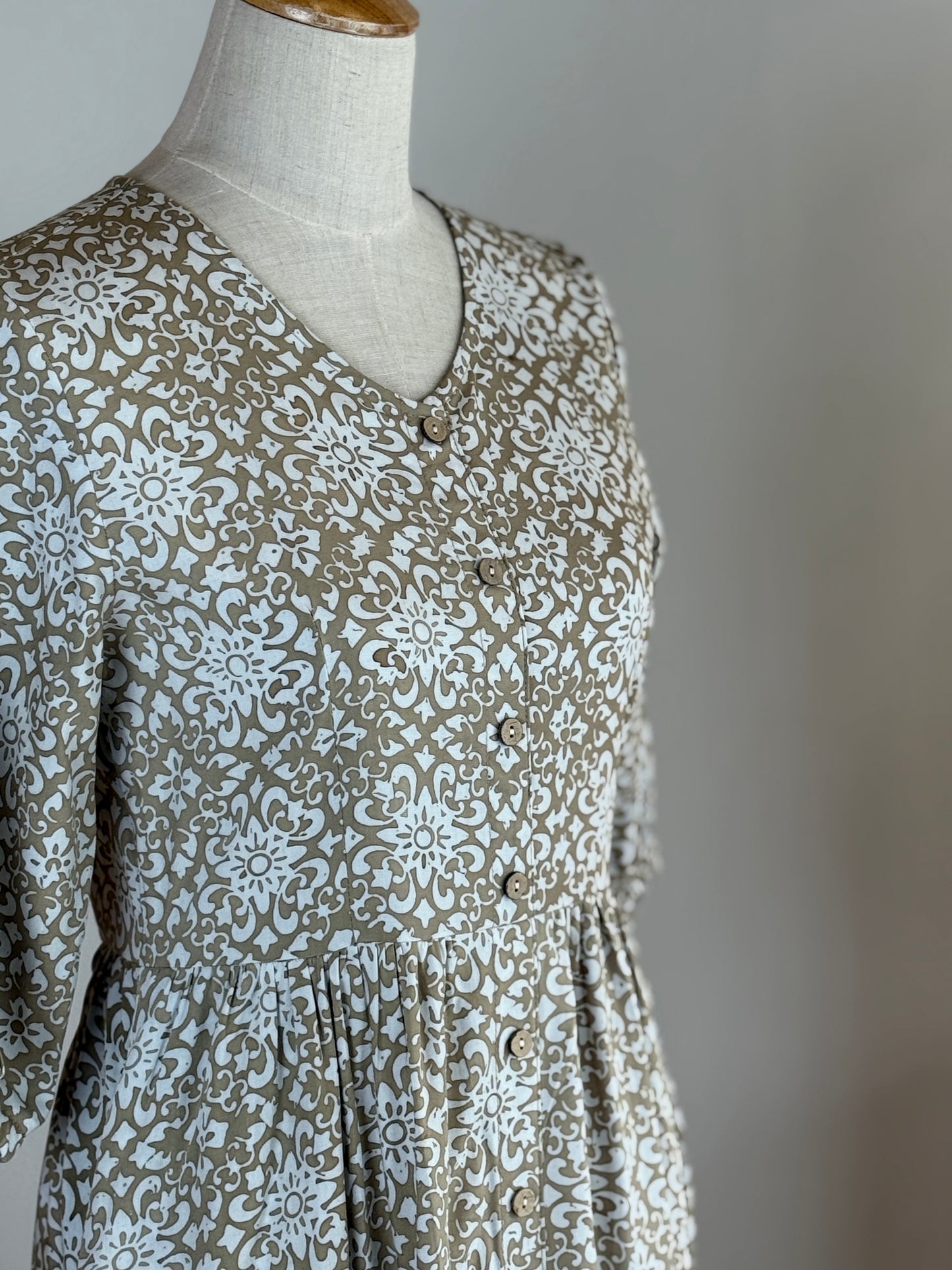 Lily Dress 09