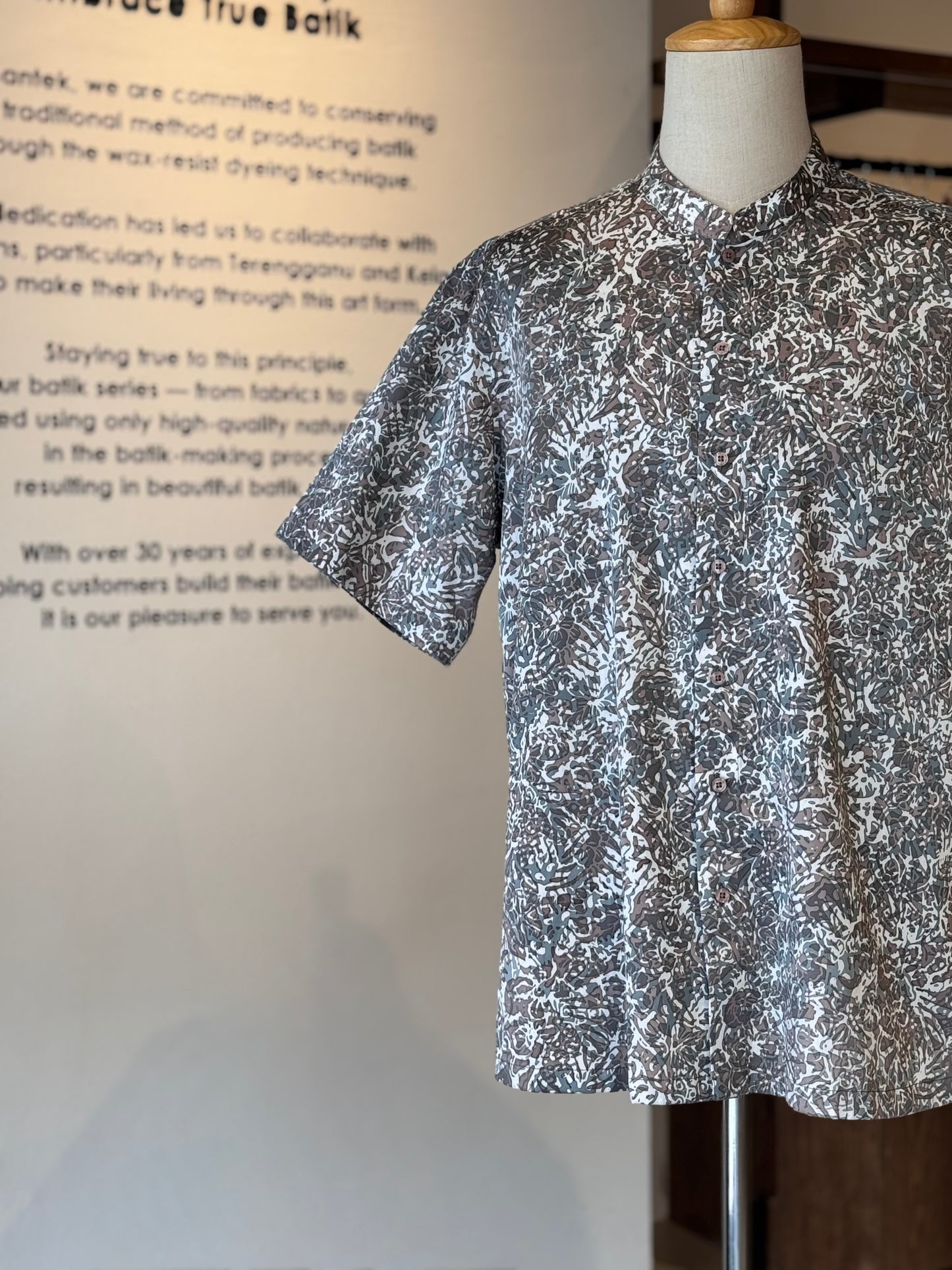 Men's Shirt Short Sleeve Mandarin Collar - Exclusive Satin ‘X’ 13