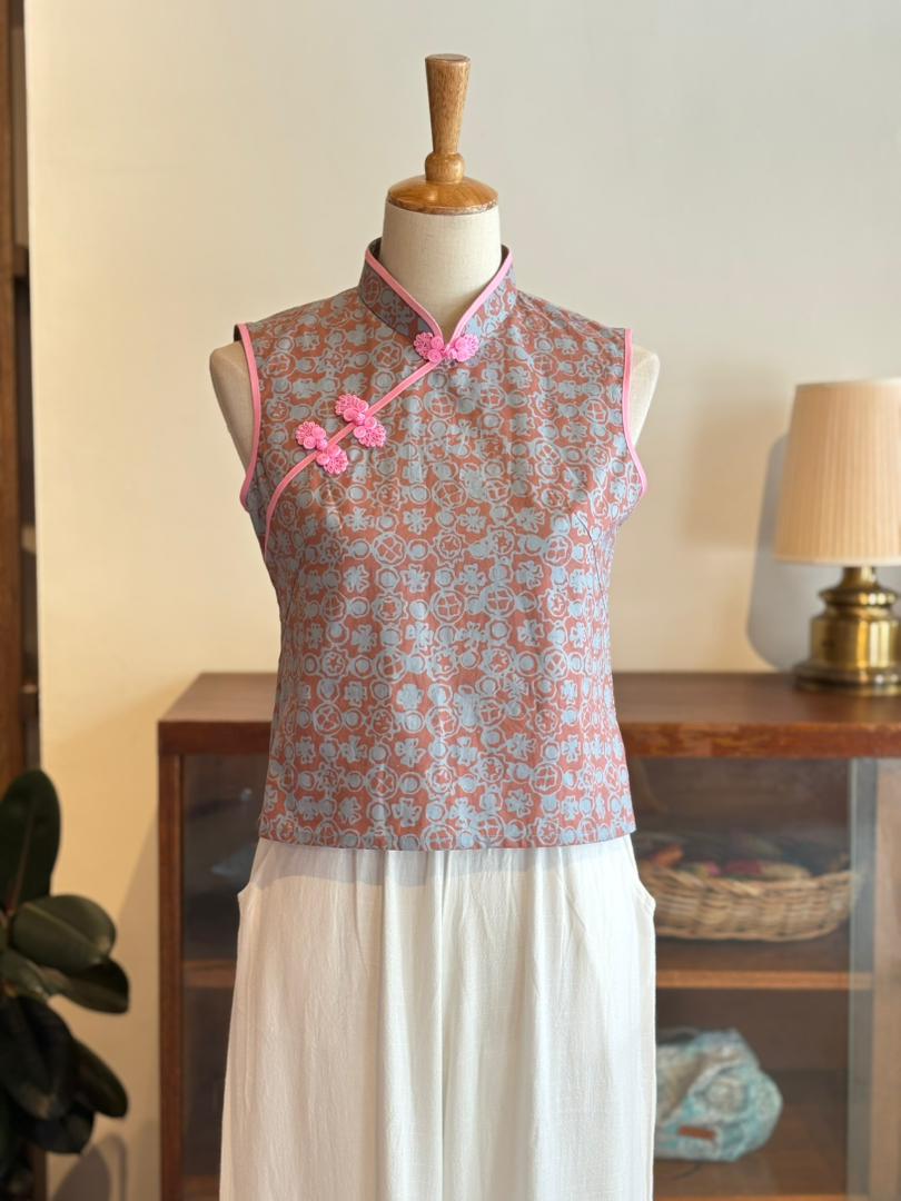 Sleeveless Qipao Top 09