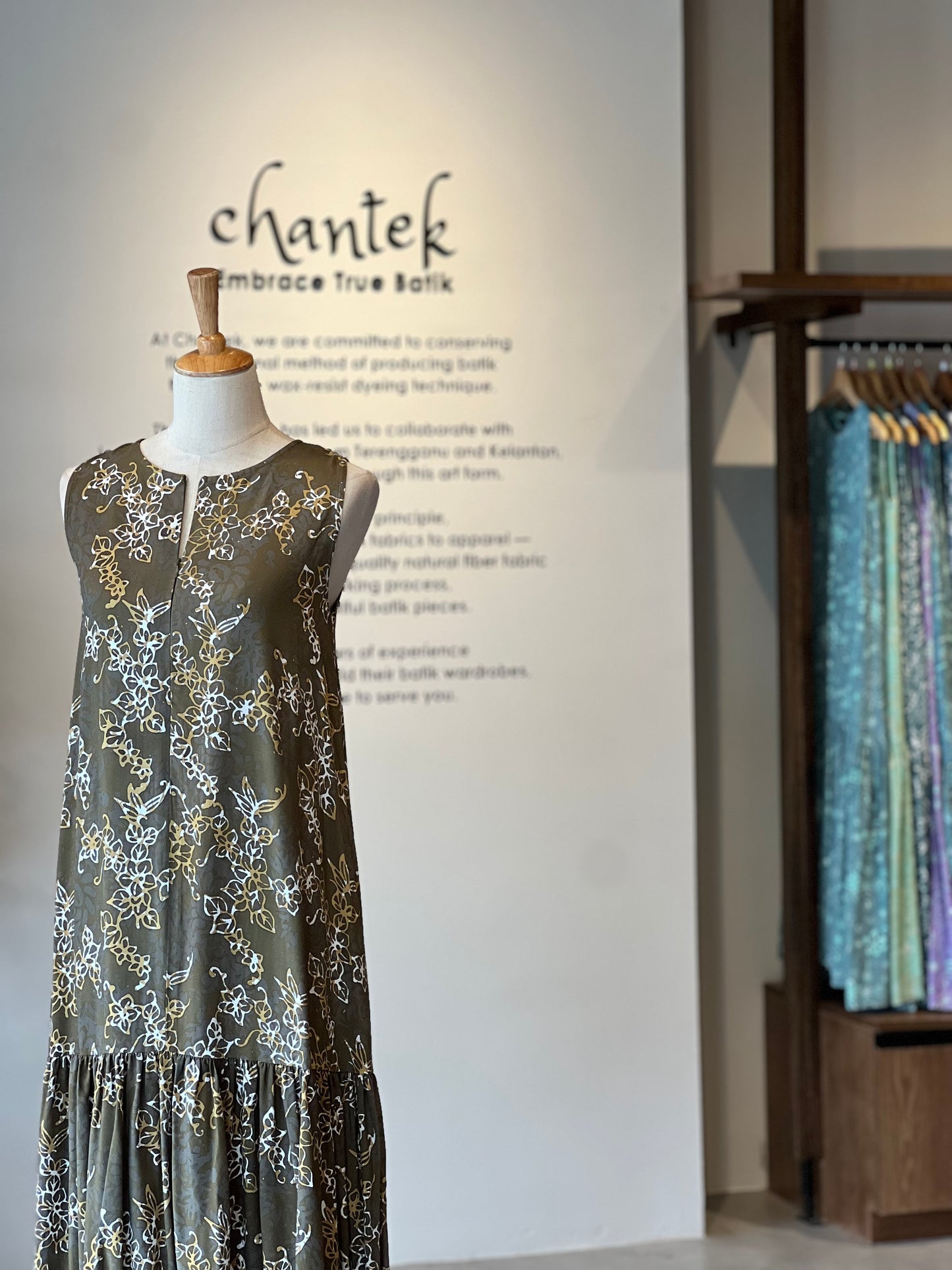 Lyna Maxi Dress Exclusive 52