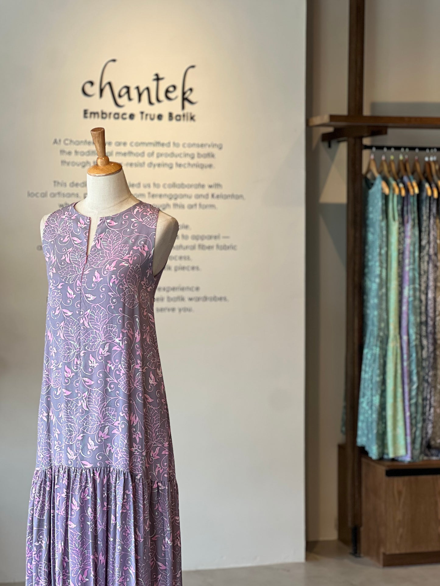 Lyna Maxi Dress Exclusive 42