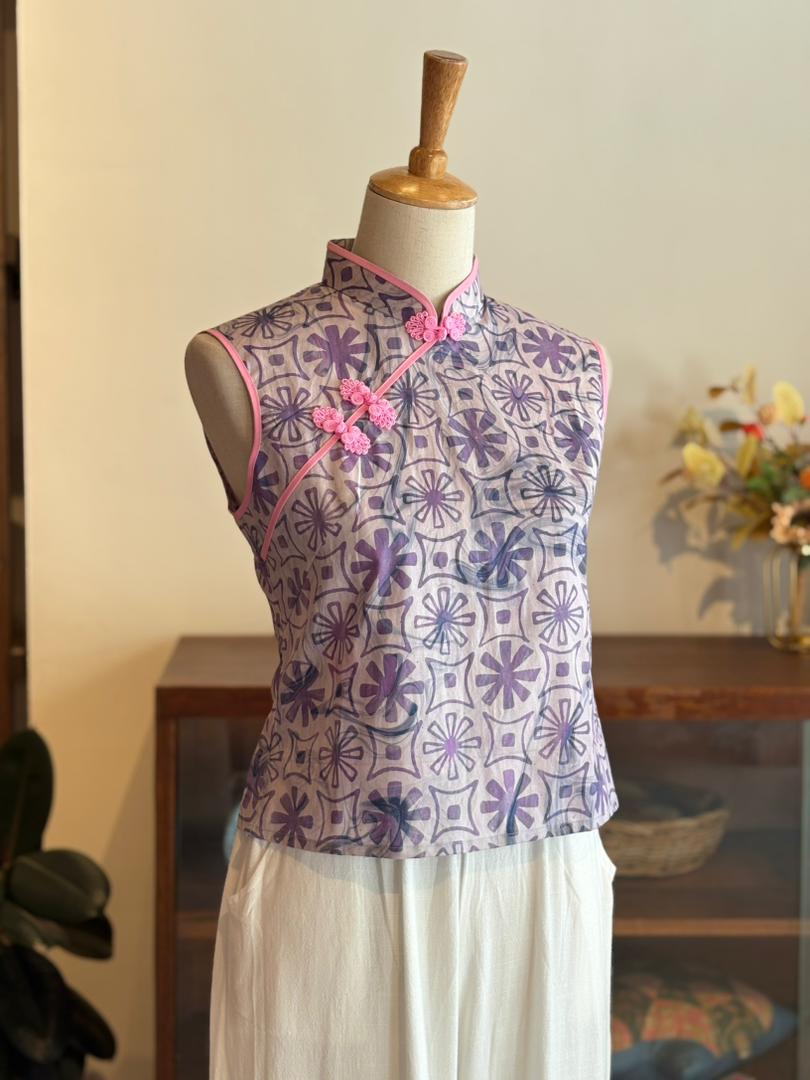 Sleeveless Qipao Top 17