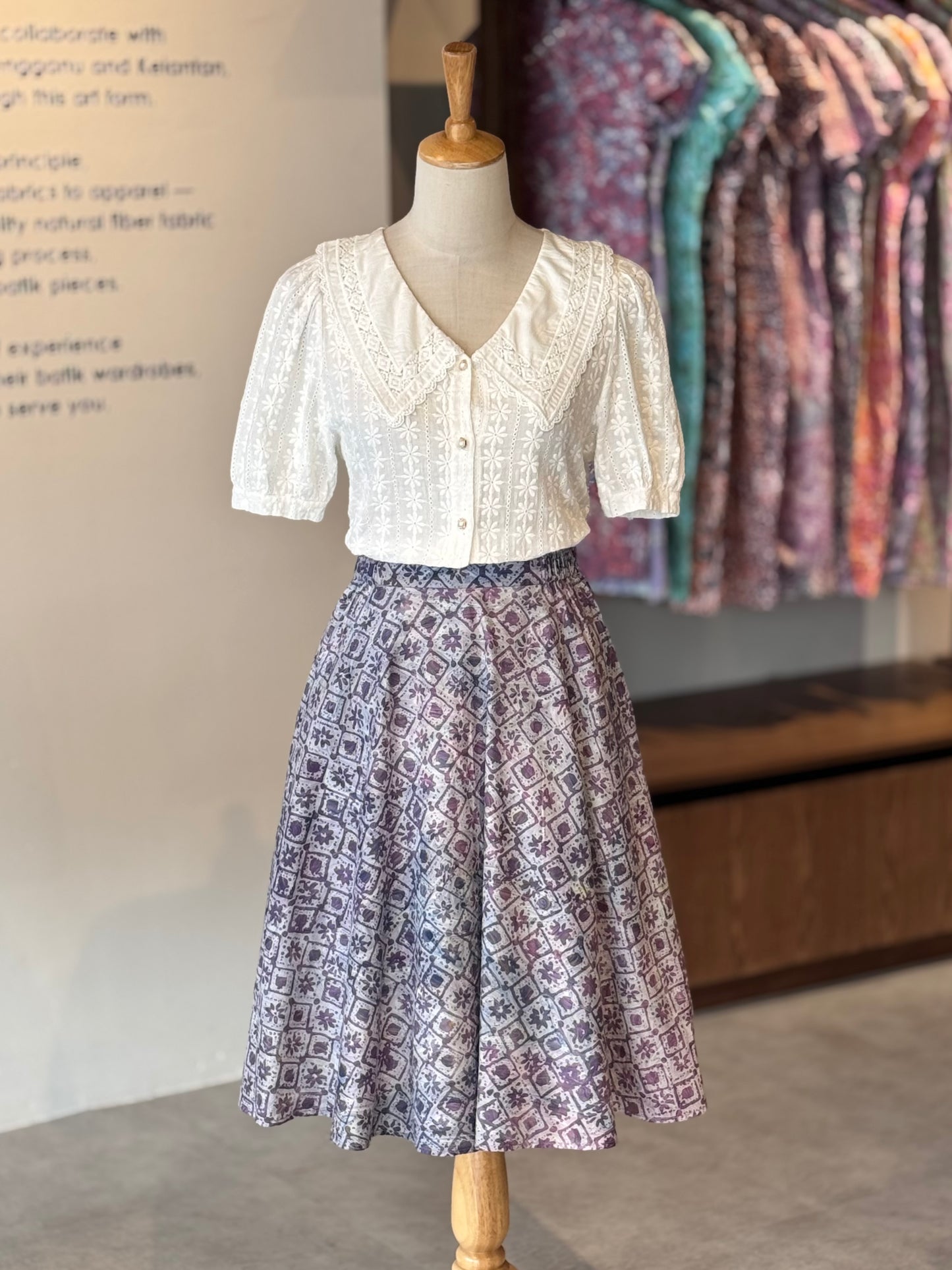 Ayu Lady Midi Wavy Skirt 05