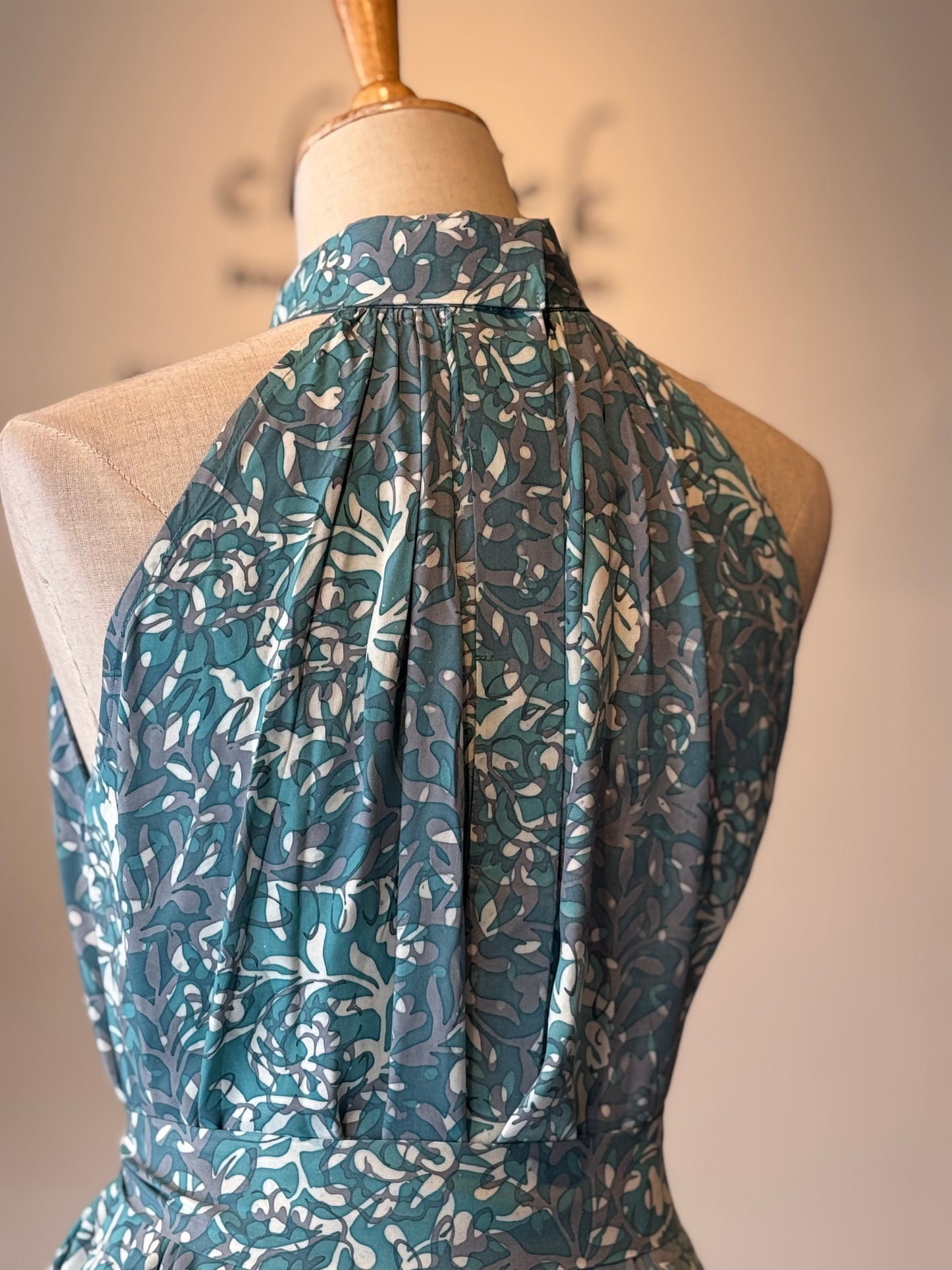 Maya Halter Neck Maxi Dress (Exclusive) - 05