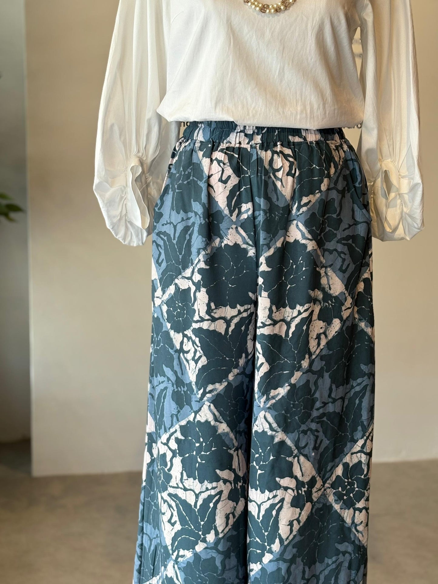 Bella Palazzo Pants 13