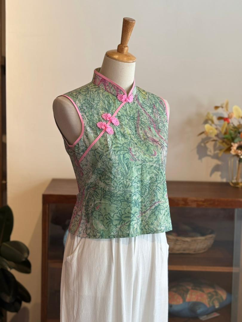 Sleeveless Qipao Top 11